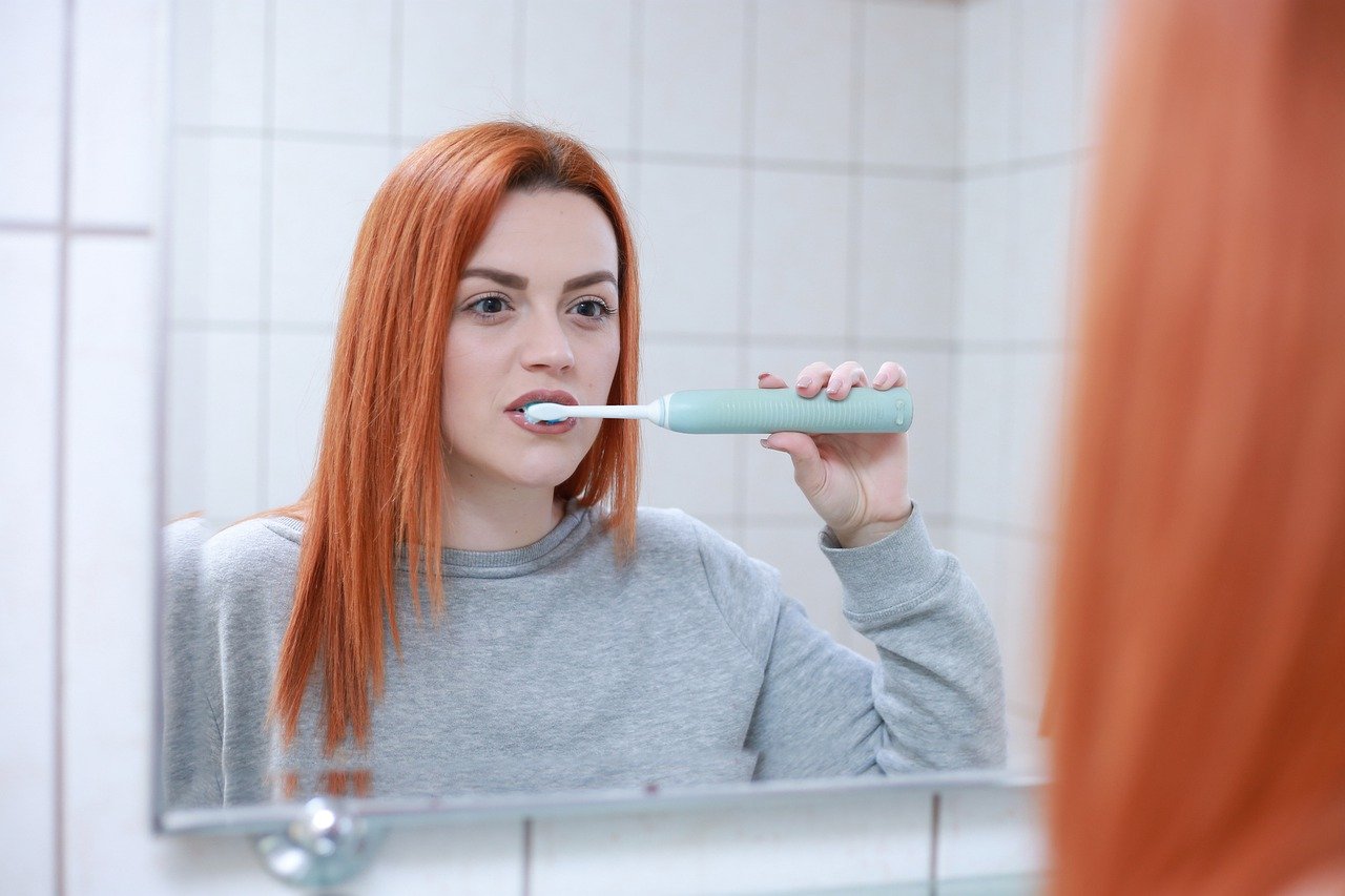 Как правильно чистить зубы — статьи МЕДИ